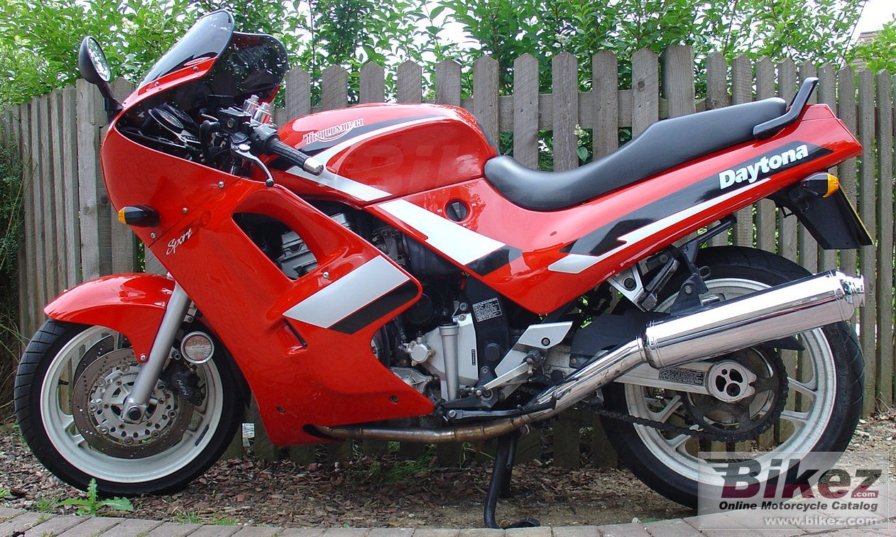 Big Kevin Howsen daytona 750 (reduced effect) picture and wallpaper from Bikez.com